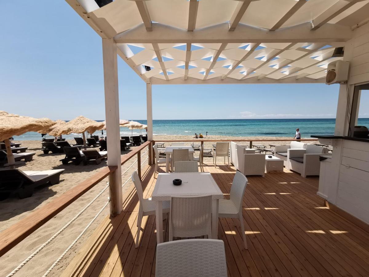 Infinity Residence Con Parcheggio Порто-Чезарео Екстер'єр фото